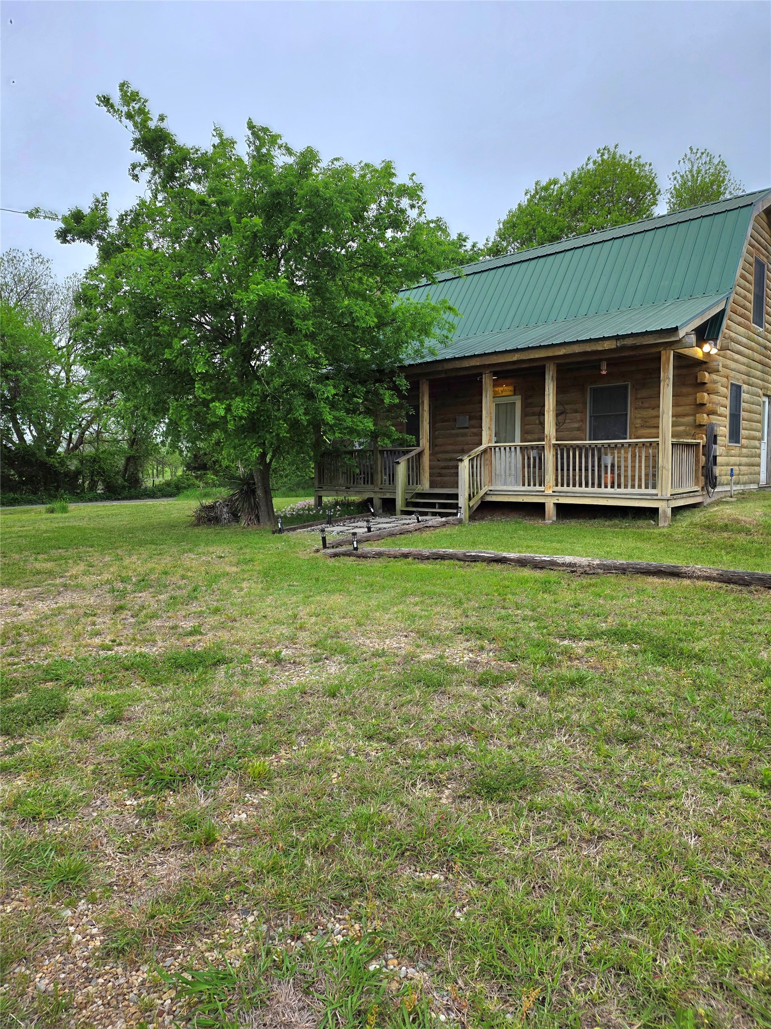 2628 S State Highway 121 Bonham TX 75418