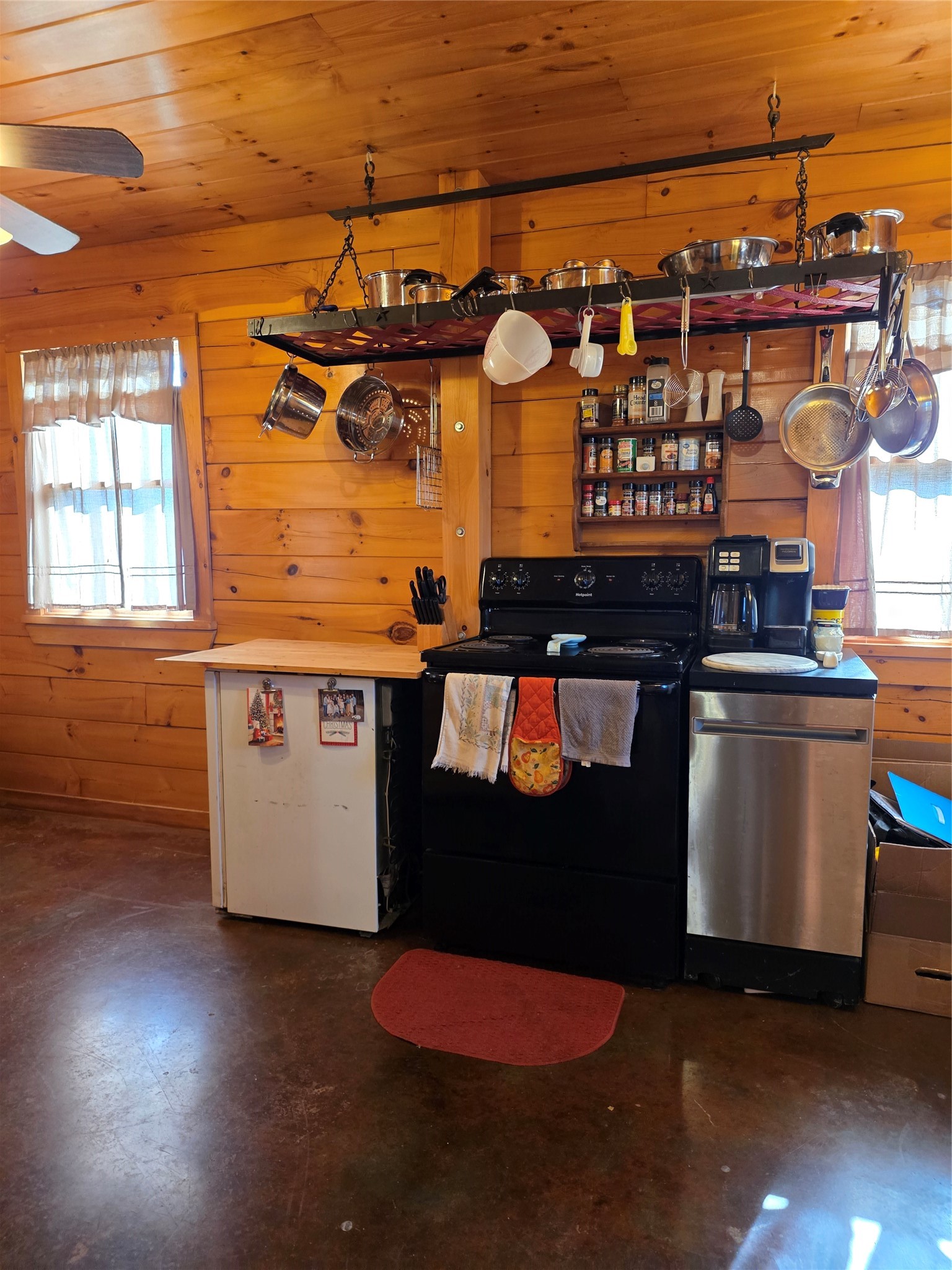 2628 S State Highway 121 Bonham TX 75418