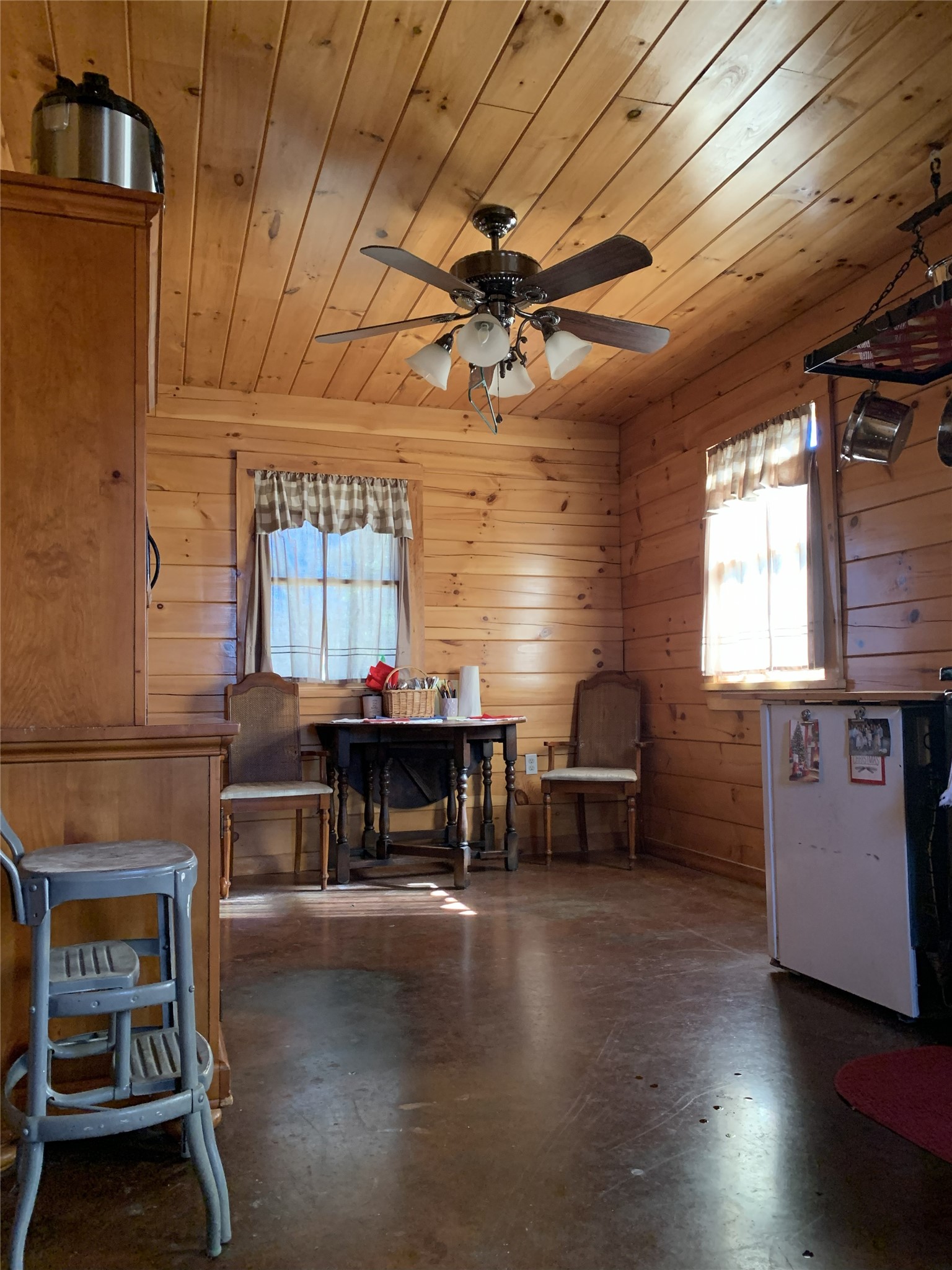 2628 S State Highway 121 Bonham TX 75418