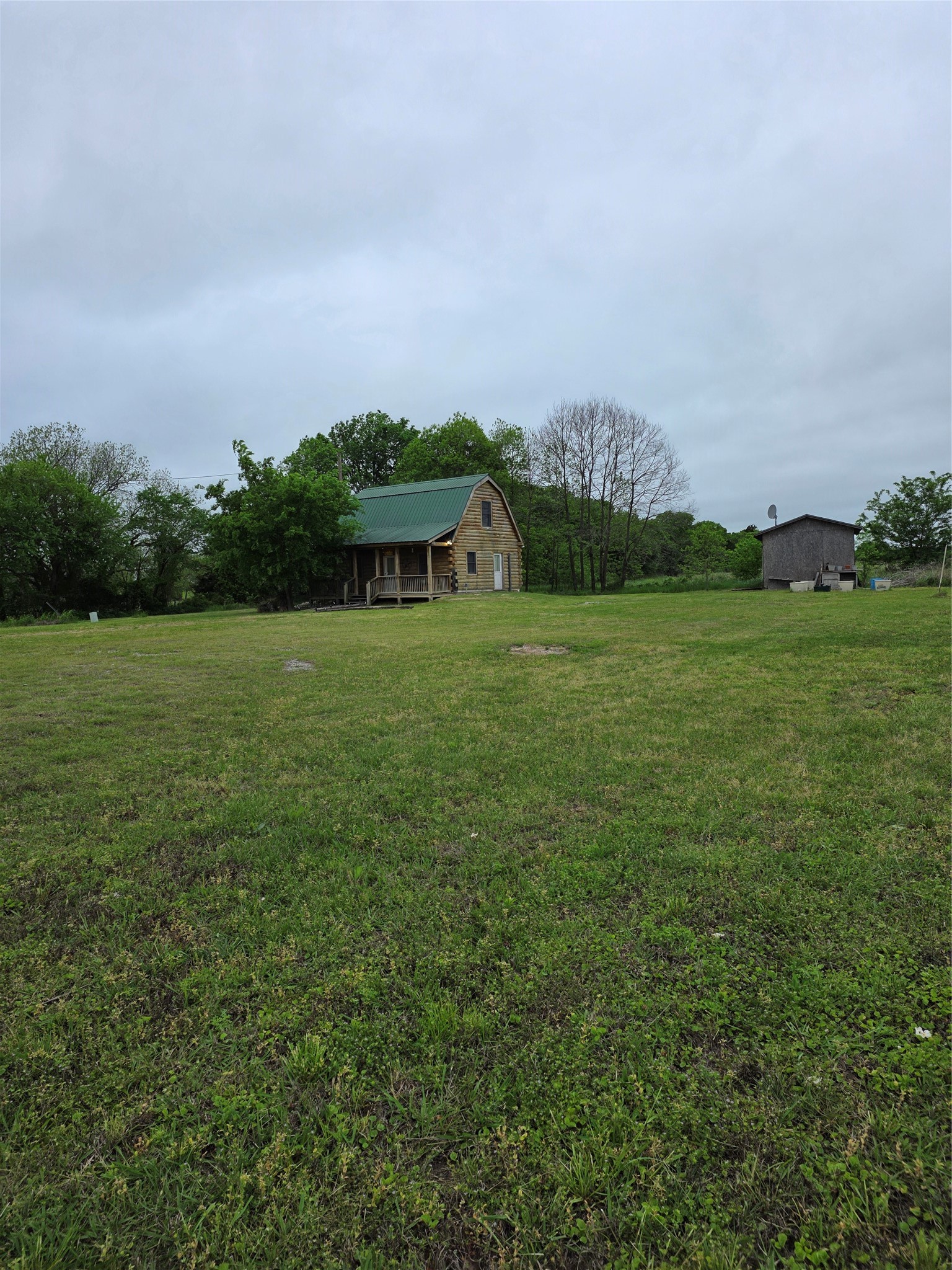 2628 S State Highway 121 Bonham TX 75418
