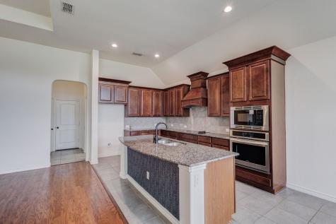 712 Lake Sierra Way Little Elm TX 75068