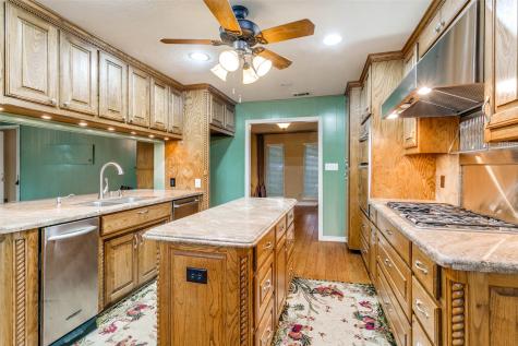 1309 Driftwood Drive Euless TX 76040