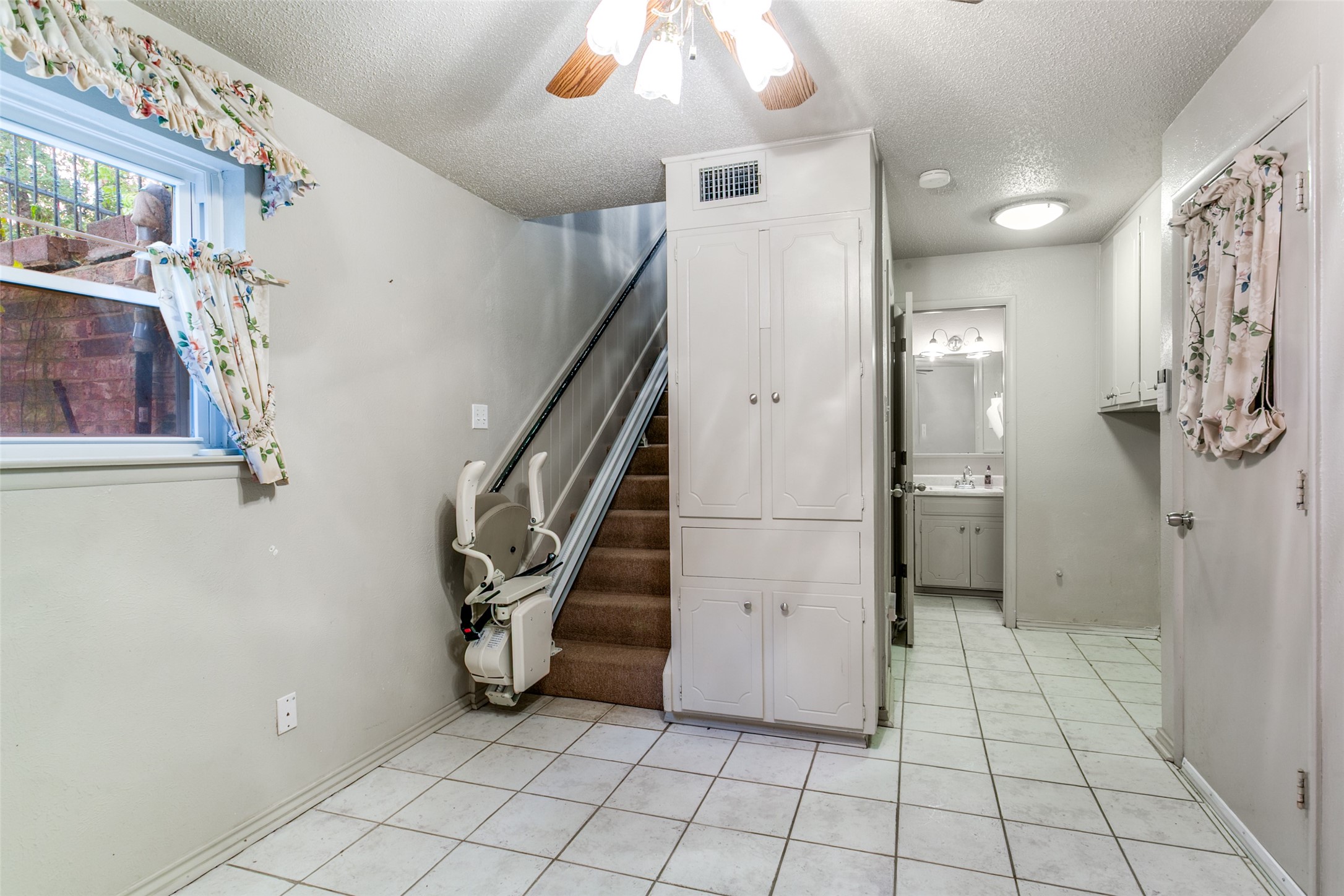 1309 Driftwood Drive Euless TX 76040