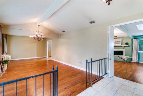 1309 Driftwood Drive Euless TX 76040