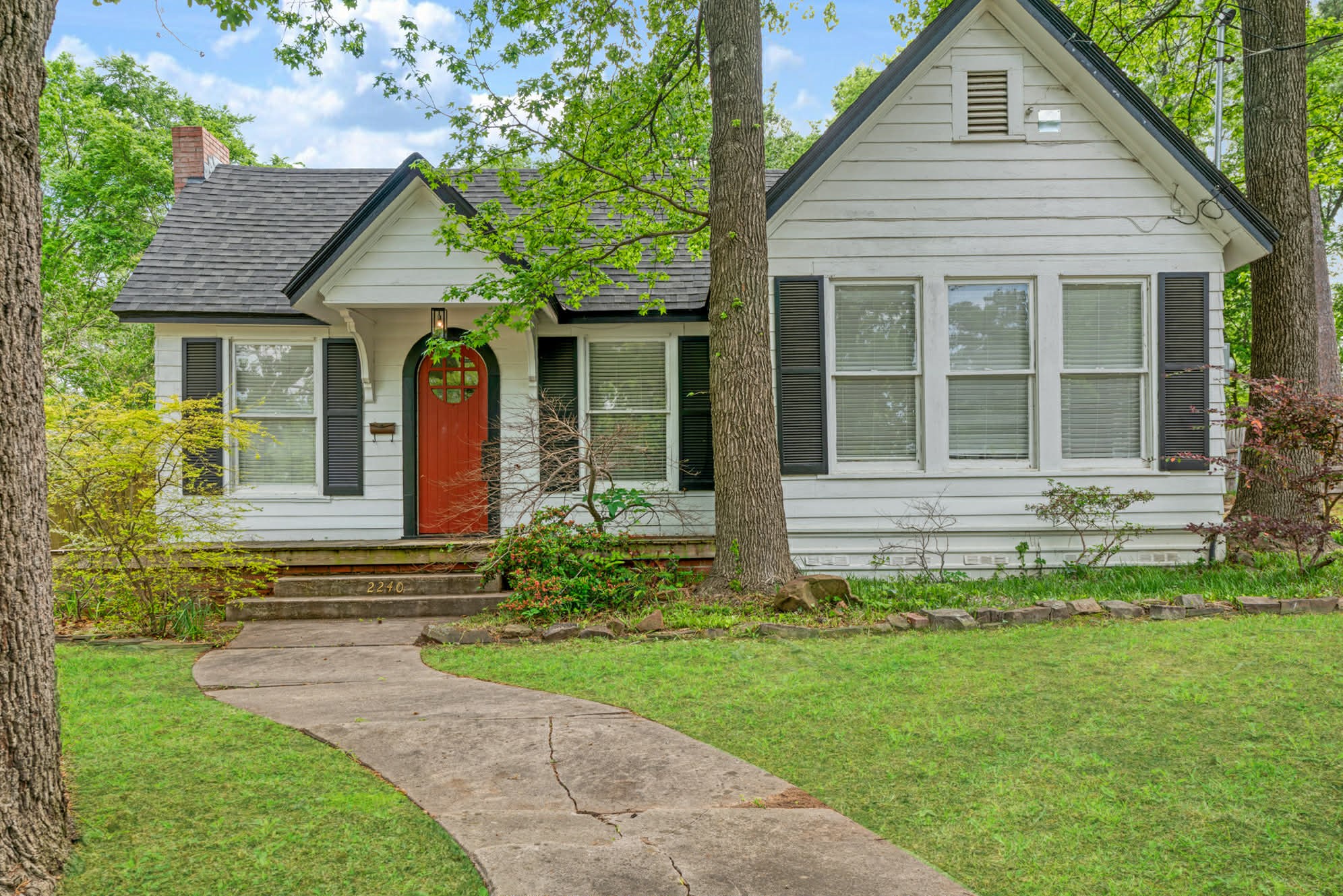 2240 Hubbard Paris TX 75460