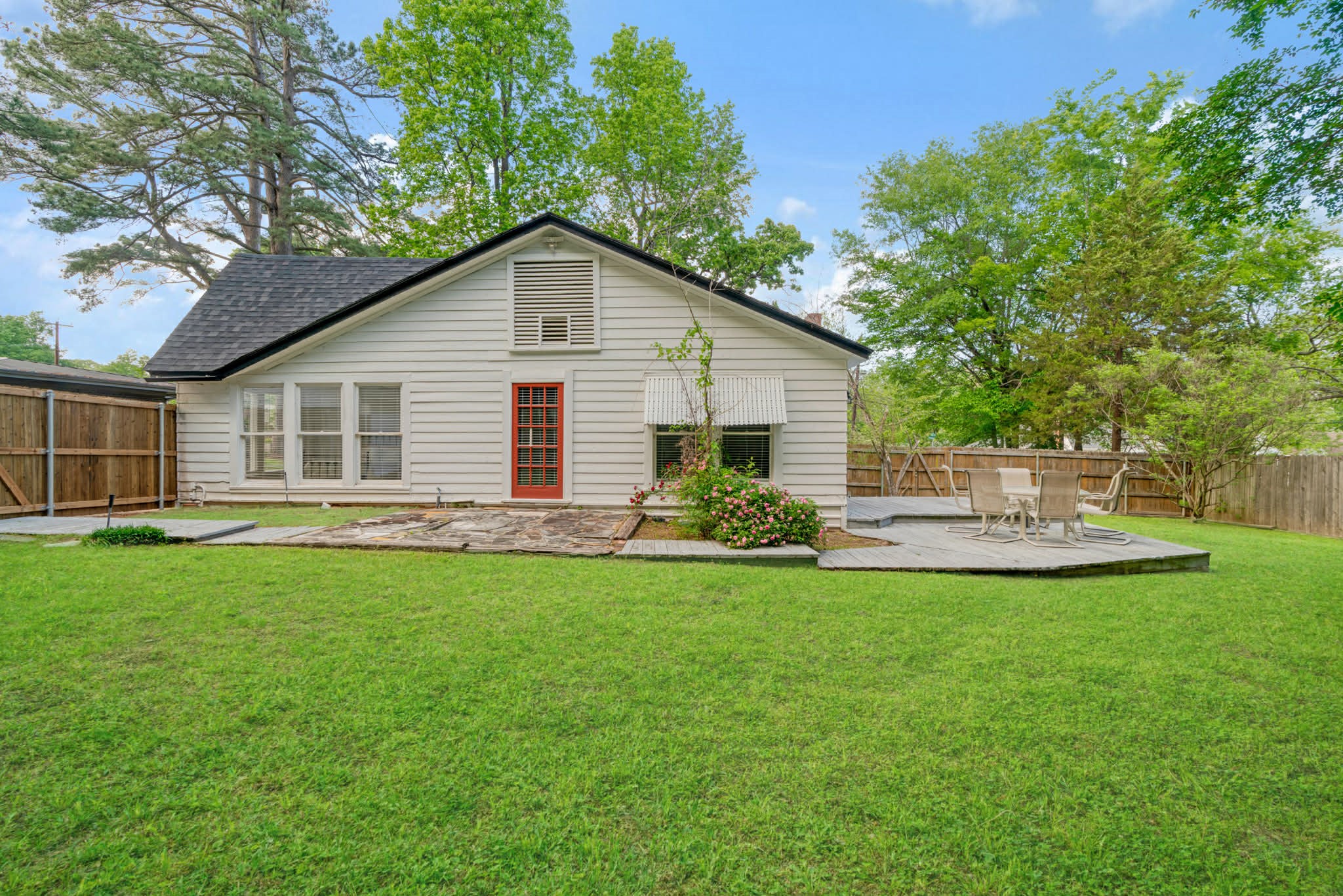 2240 Hubbard Paris TX 75460