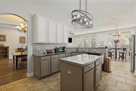 2501 Great Bear Lane Denton TX 76210