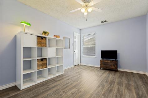2501 Great Bear Lane Denton TX 76210