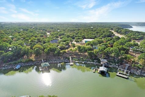 1516 N Lakeview Drive Palo Pinto TX 76484