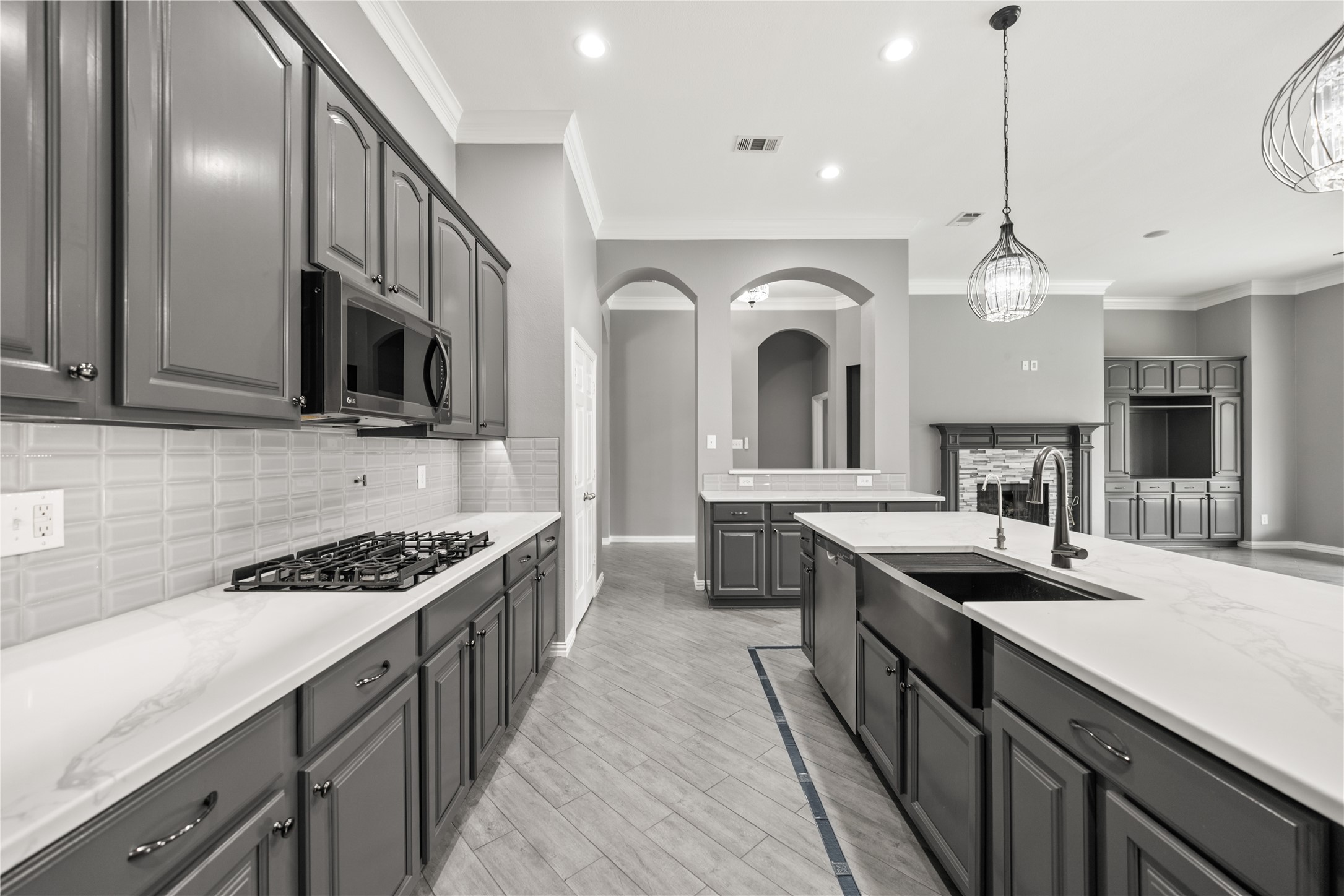 608 Walnut Hollow Drive Mansfield TX 76063