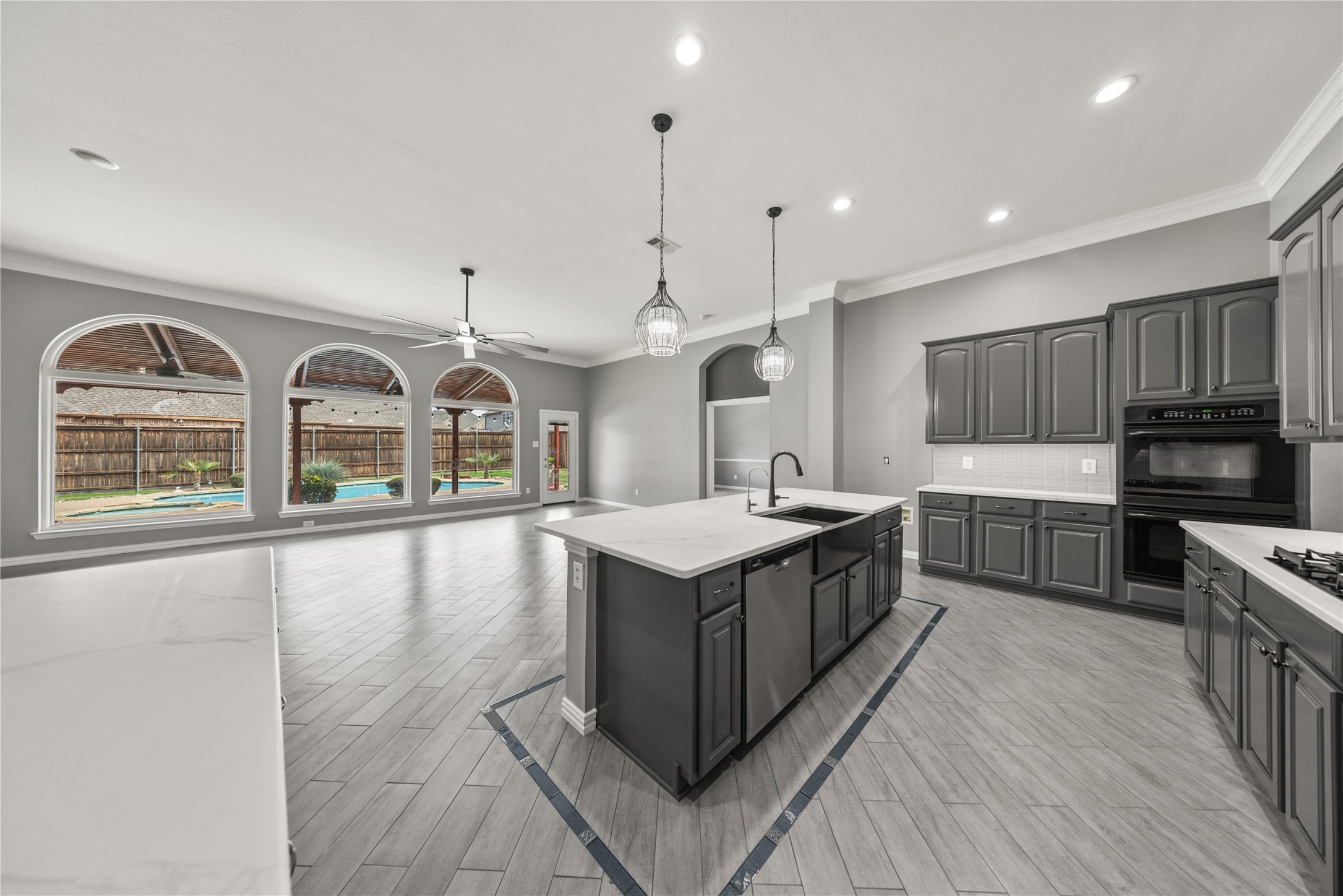 608 Walnut Hollow Drive Mansfield TX 76063