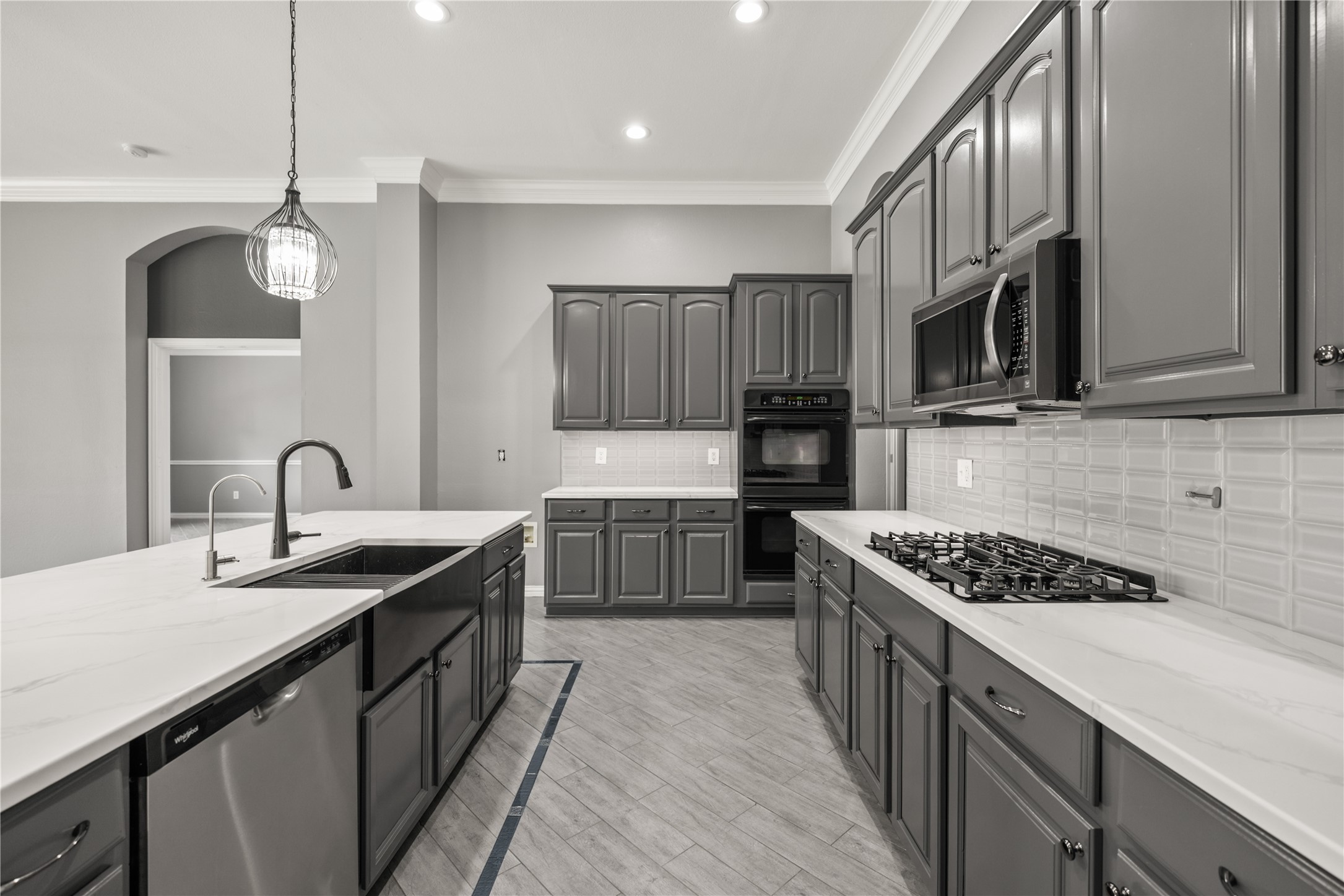 608 Walnut Hollow Drive Mansfield TX 76063