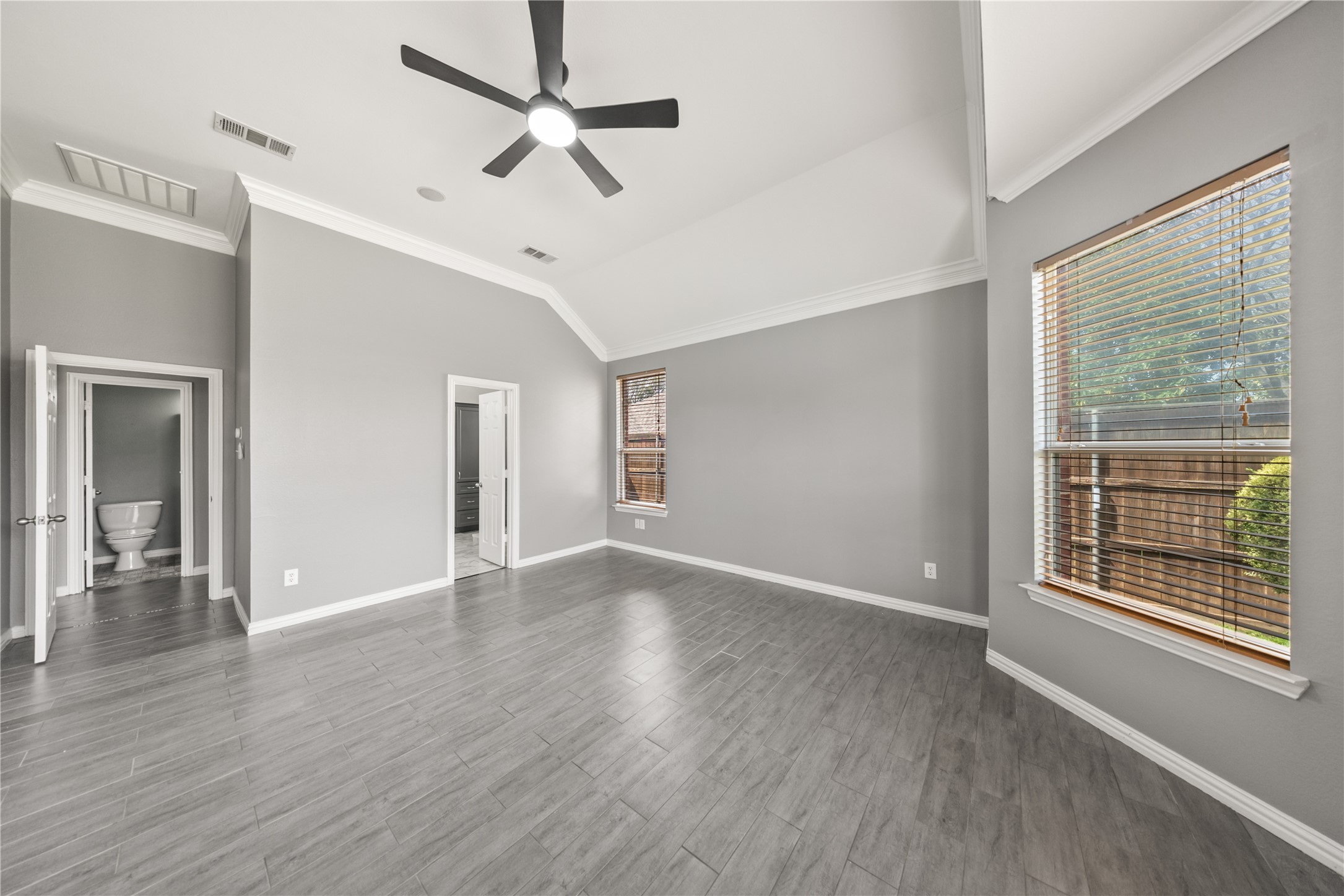 608 Walnut Hollow Drive Mansfield TX 76063
