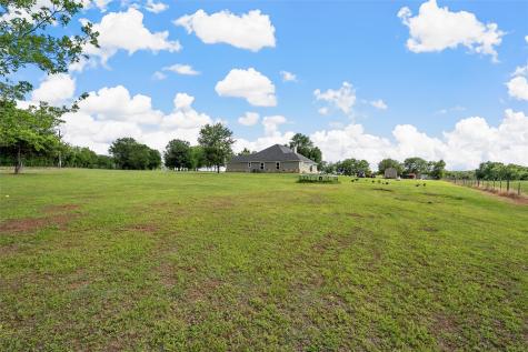 638 County Road 337 Rosebud TX 76570