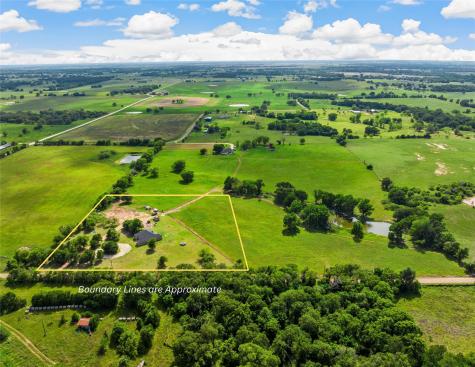 638 County Road 337 Rosebud TX 76570