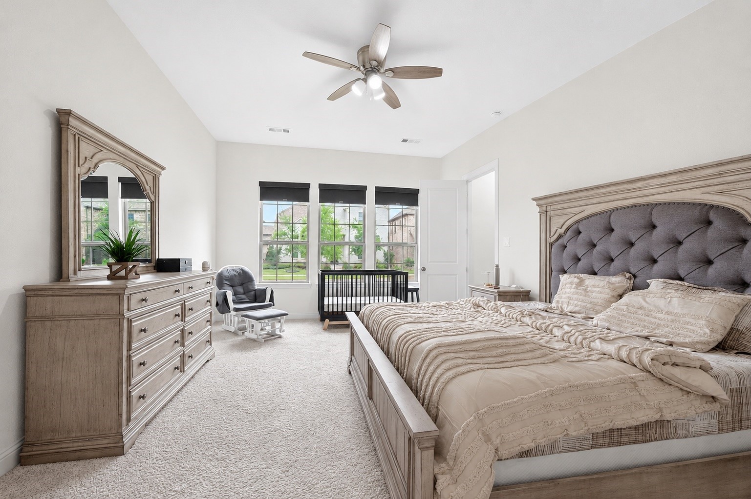 12733 Royal Oaks Lane Farmers Branch TX 75234