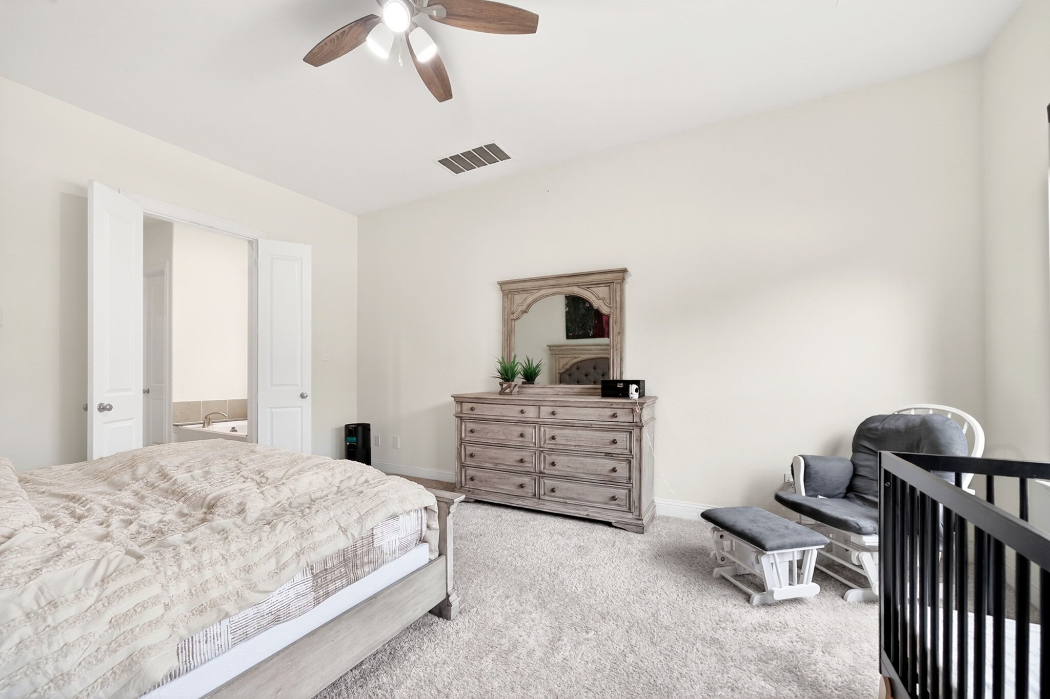 12733 Royal Oaks Lane Farmers Branch TX 75234