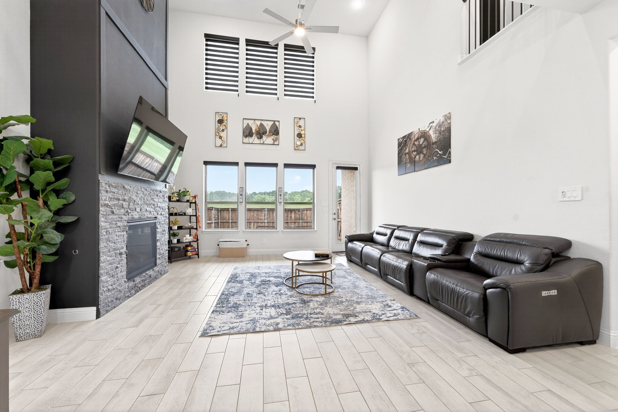 12733 Royal Oaks Lane Farmers Branch TX 75234