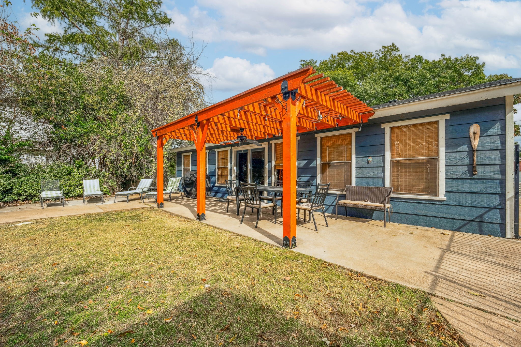 1403 Cheyenne Trail Granbury TX 76048