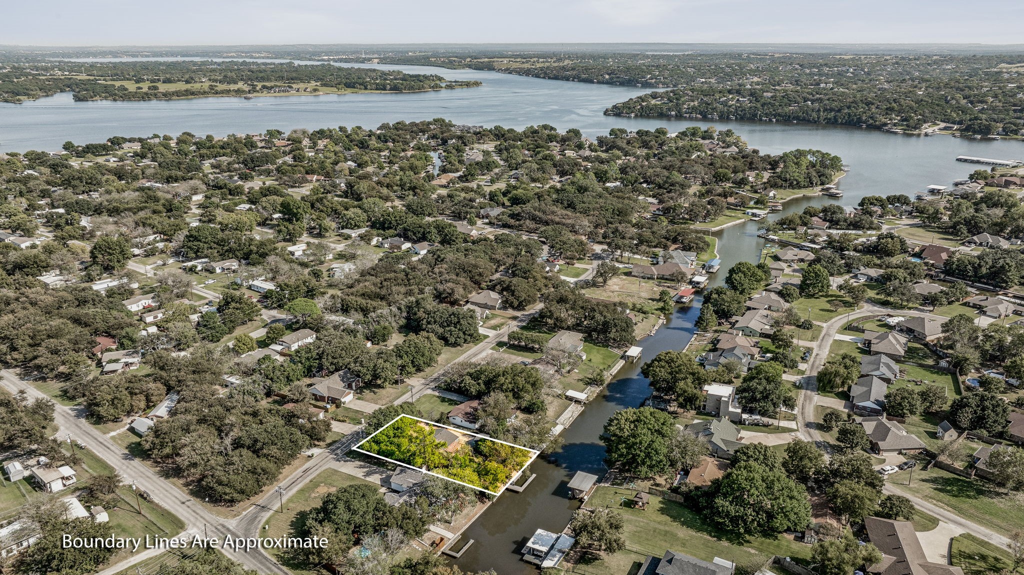 1403 Cheyenne Trail Granbury TX 76048
