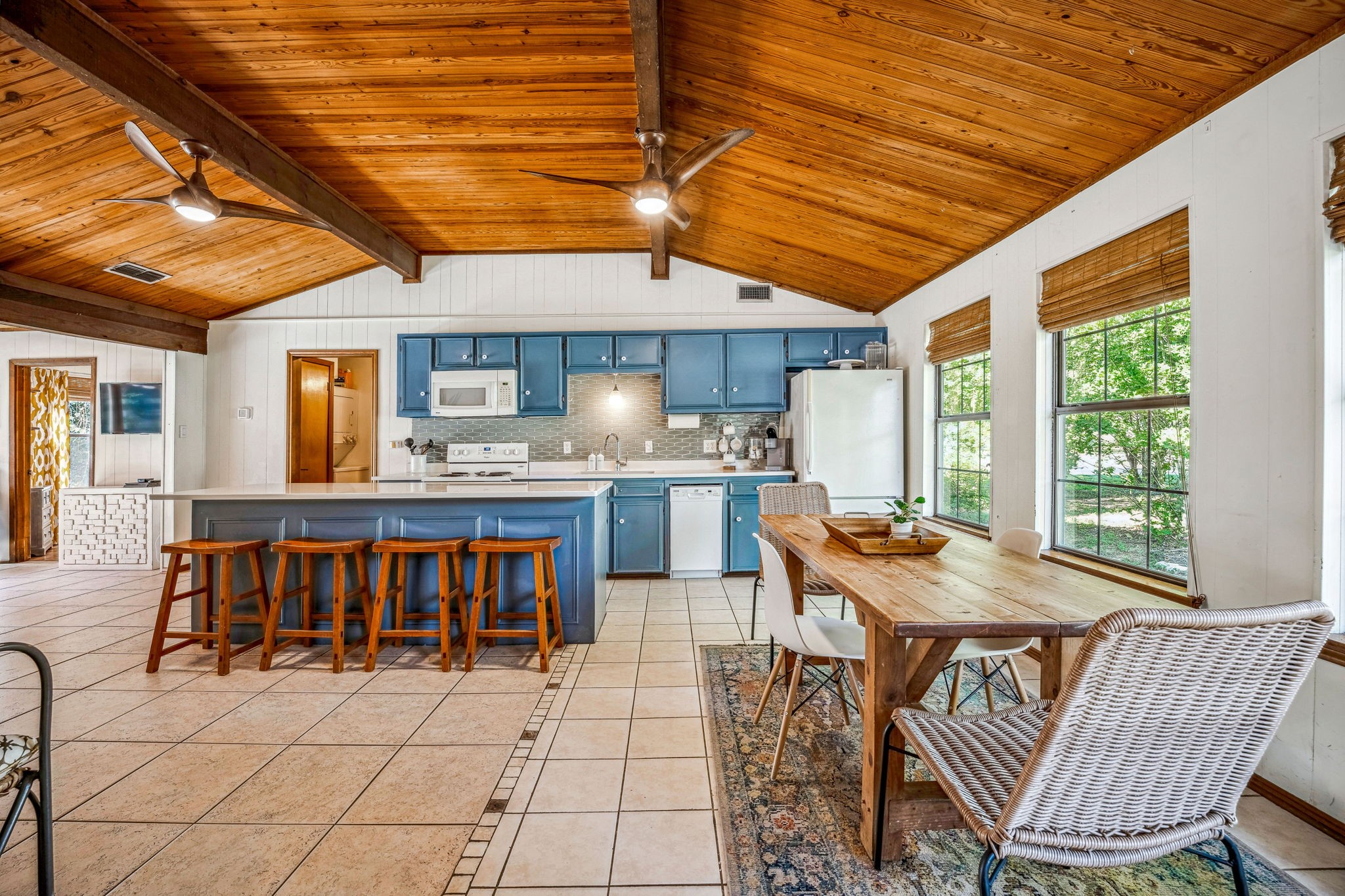 1403 Cheyenne Trail Granbury TX 76048