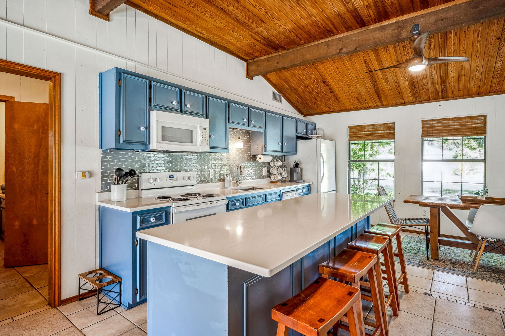 1403 Cheyenne Trail Granbury TX 76048