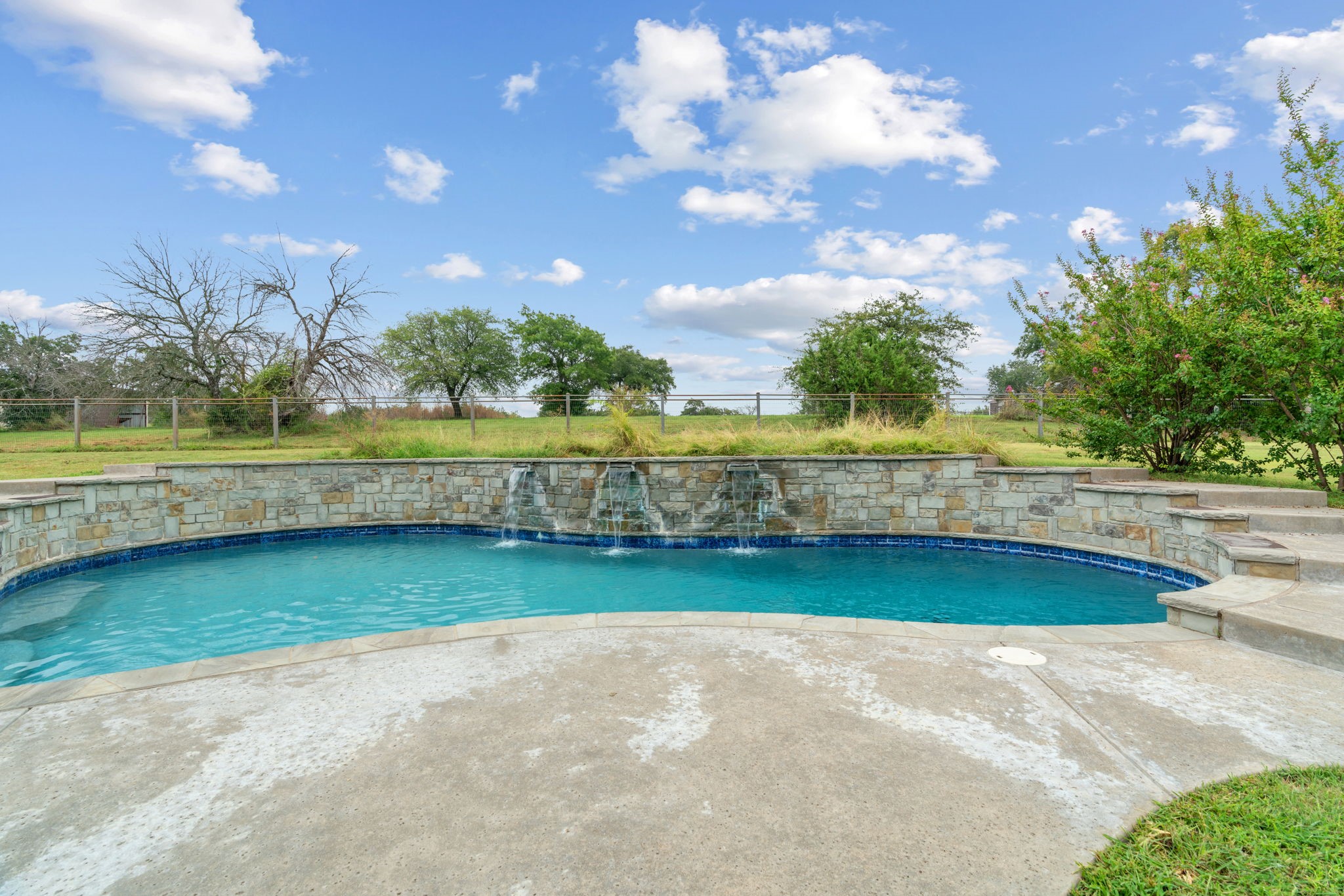 217 Naibara Trail Weatherford TX 76088