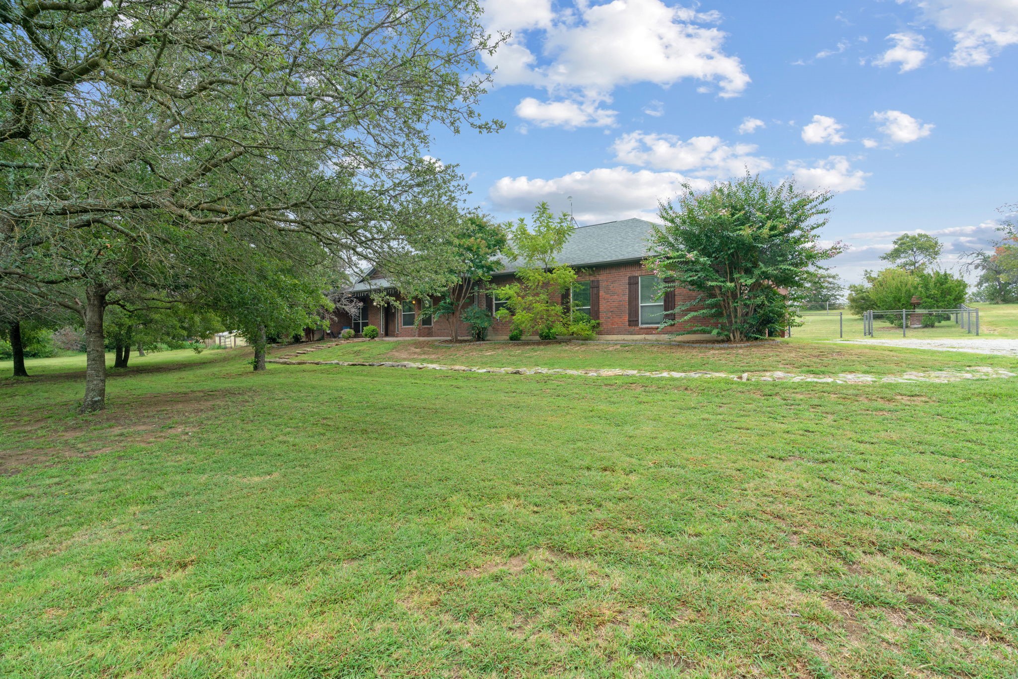 217 Naibara Trail Weatherford TX 76088