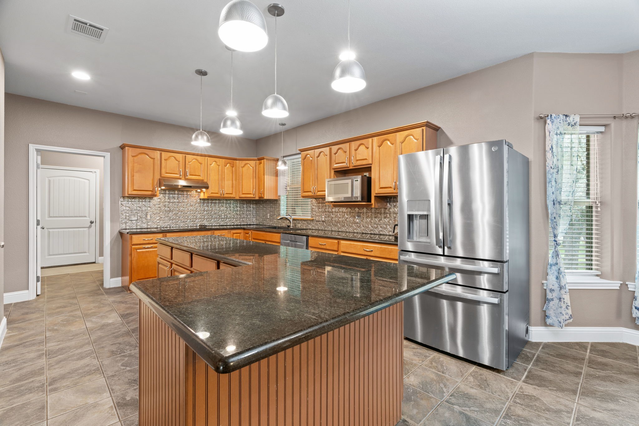 217 Naibara Trail Weatherford TX 76088