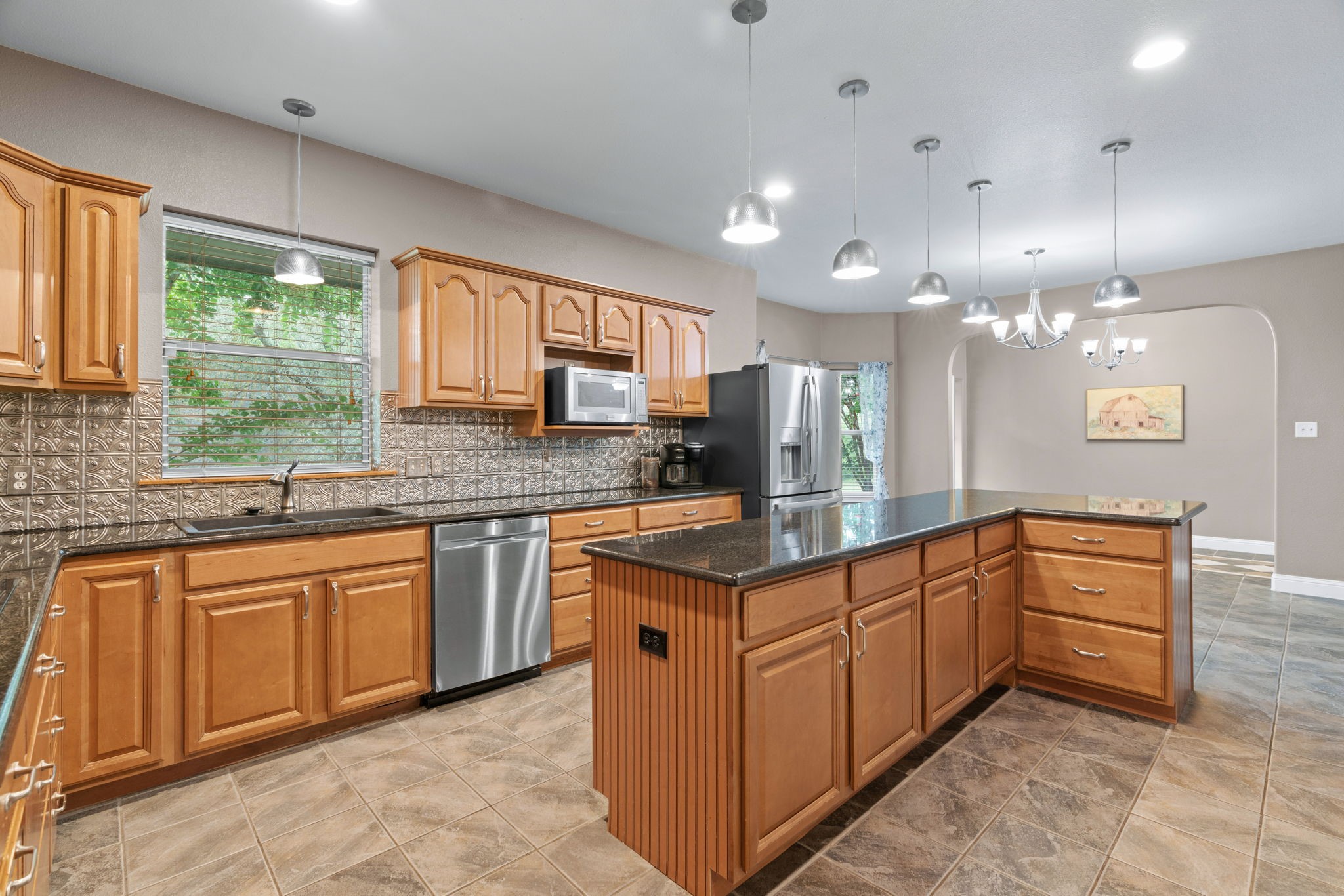 217 Naibara Trail Weatherford TX 76088
