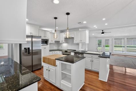 9551 Highedge Drive Dallas TX 75238