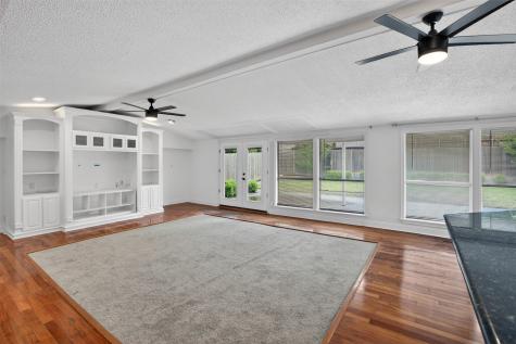9551 Highedge Drive Dallas TX 75238