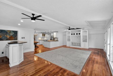 9551 Highedge Drive Dallas TX 75238