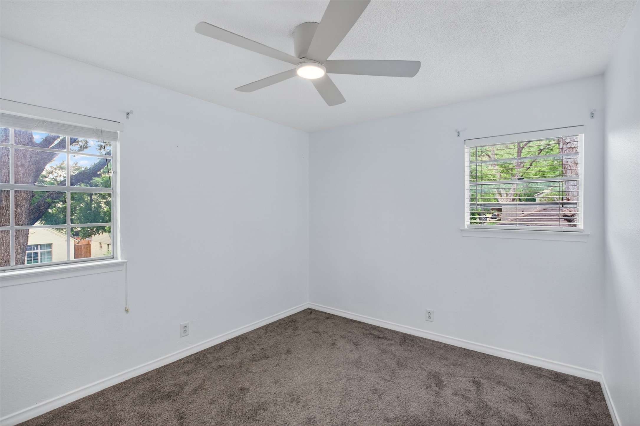 9551 Highedge Drive Dallas TX 75238