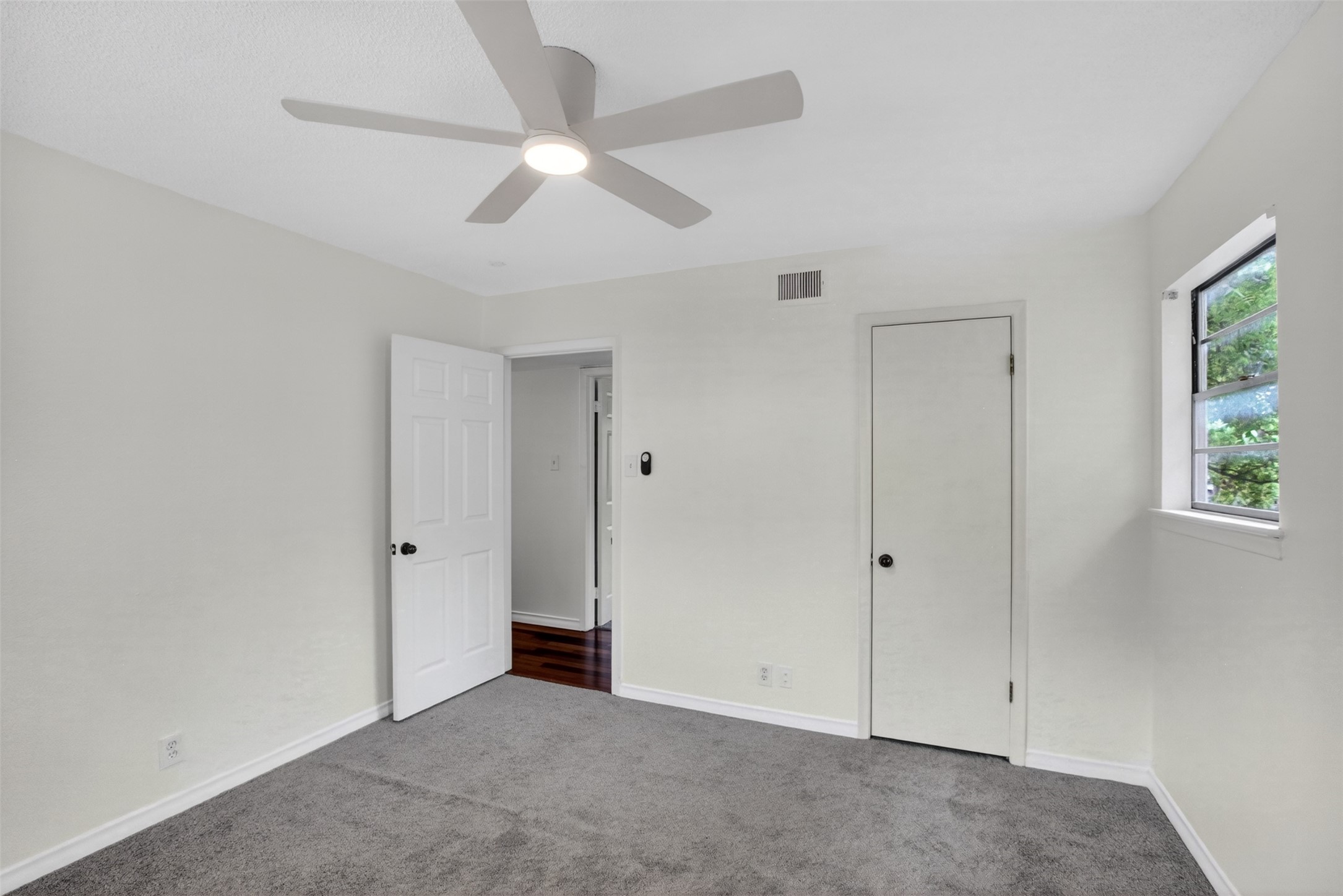 9551 Highedge Drive Dallas TX 75238