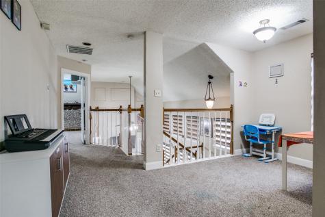 9432 Blue Jay Way Irving TX 75063