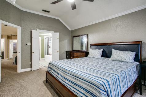 9432 Blue Jay Way Irving TX 75063