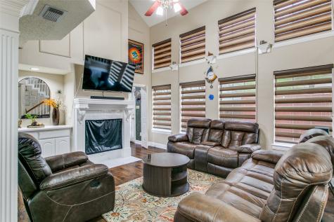 9432 Blue Jay Way Irving TX 75063