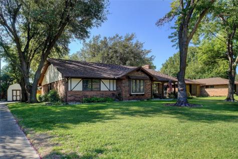 1123 Laguna Vista Way Grapevine TX 76051