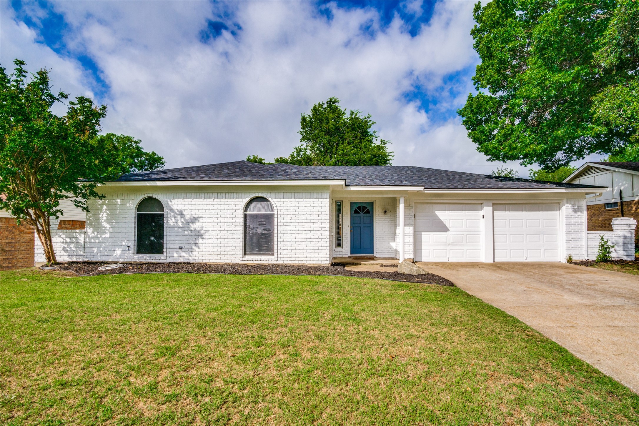 769 NW Charlyne Drive Burleson TX 76028