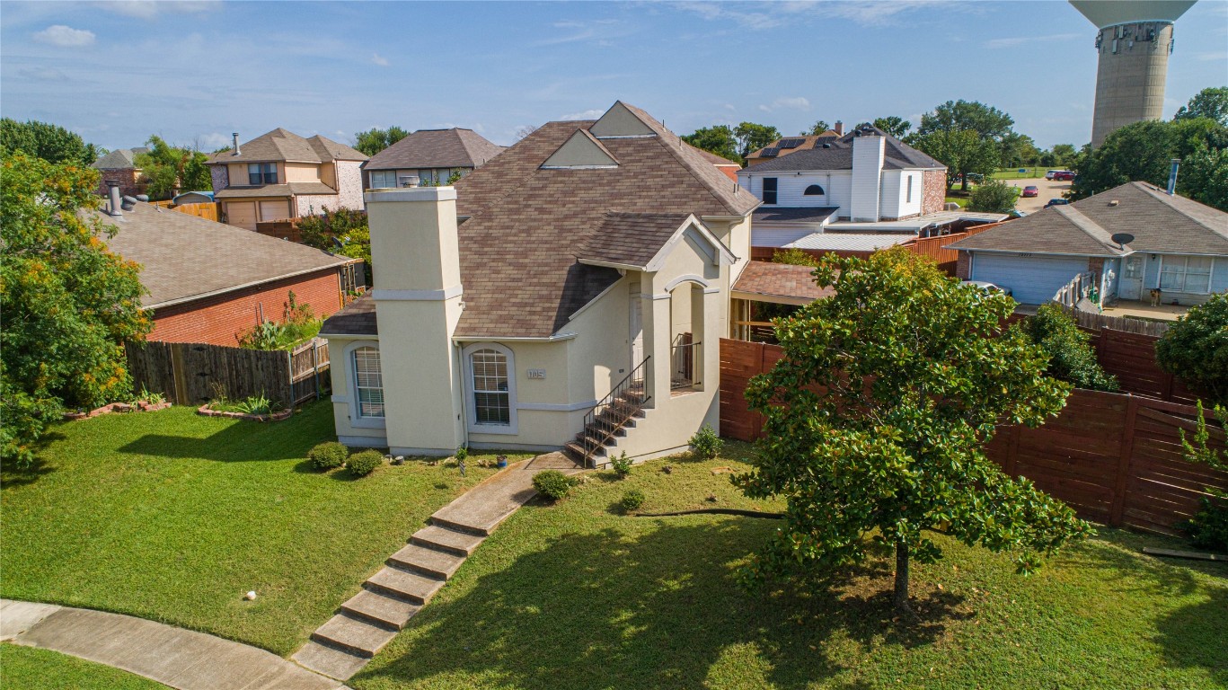 1705 Hillcrest Court Balch Springs TX 75180