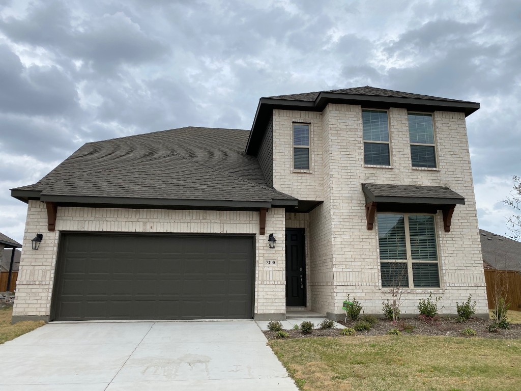 7200 Crowell Court Arlington TX 76002