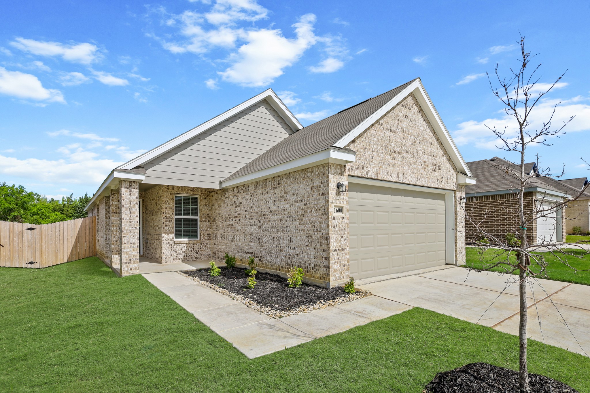 1600 Romans Road Ennis TX 75119
