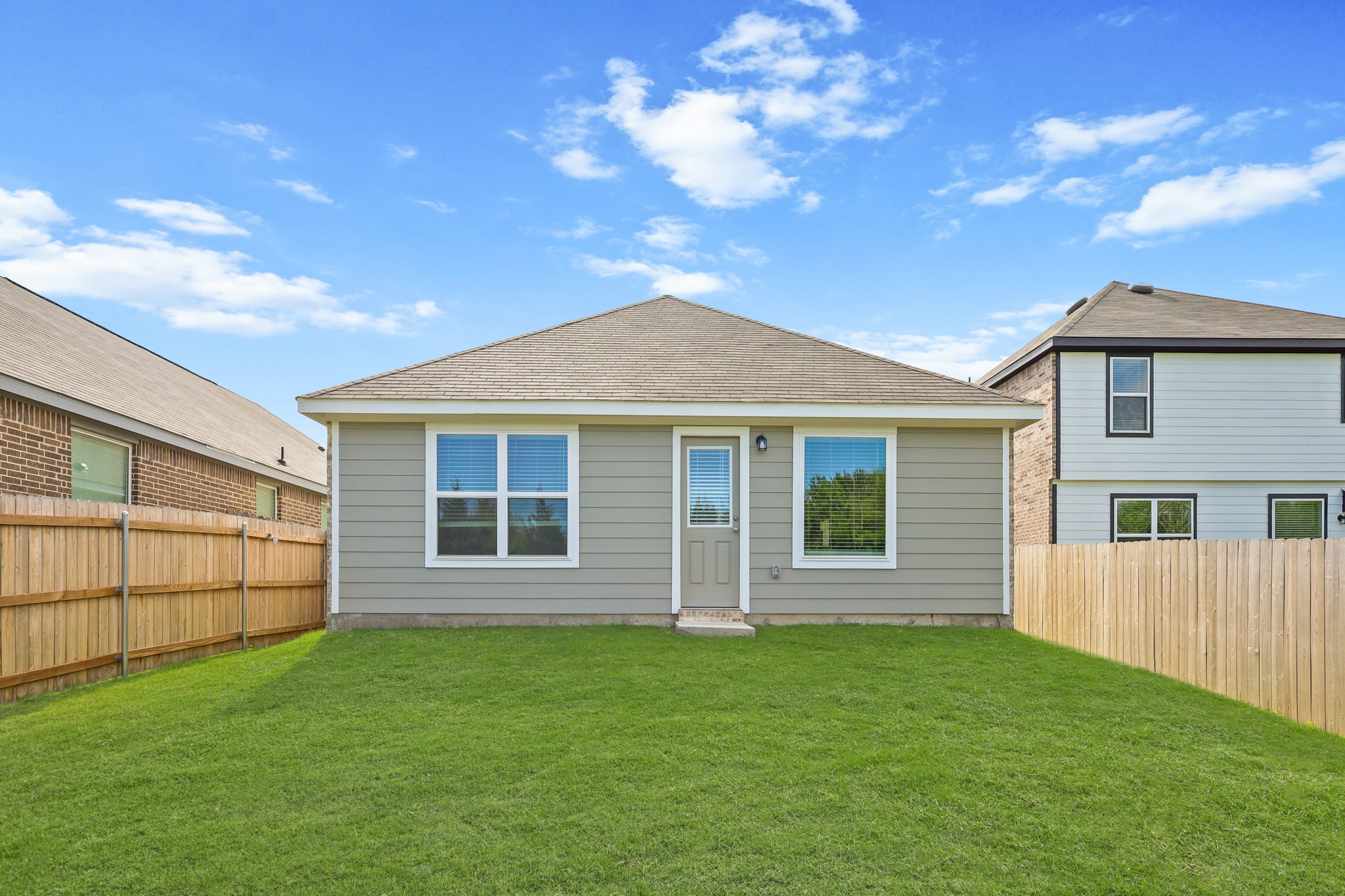 1600 Romans Road Ennis TX 75119
