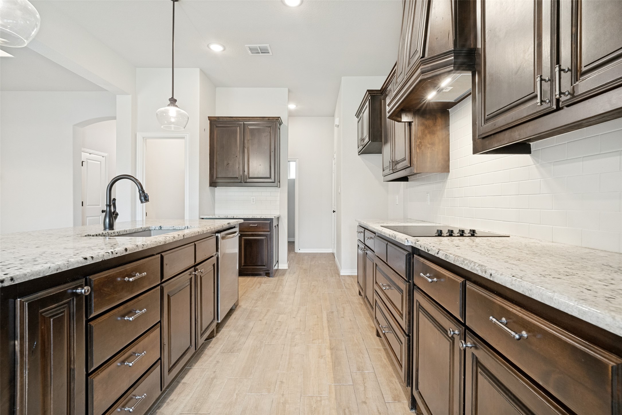 1013 Finney Drive Weatherford TX 76085