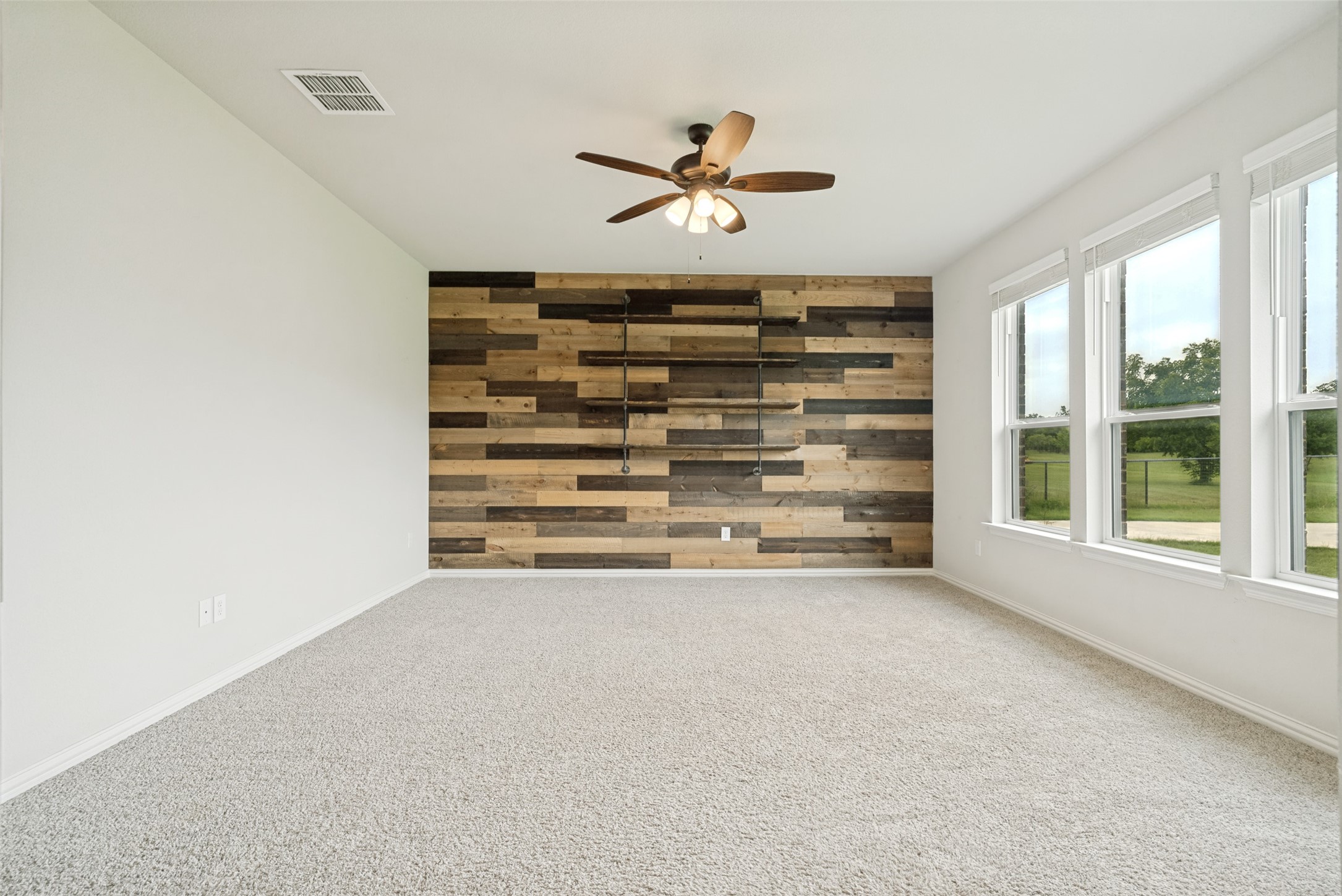 1013 Finney Drive Weatherford TX 76085