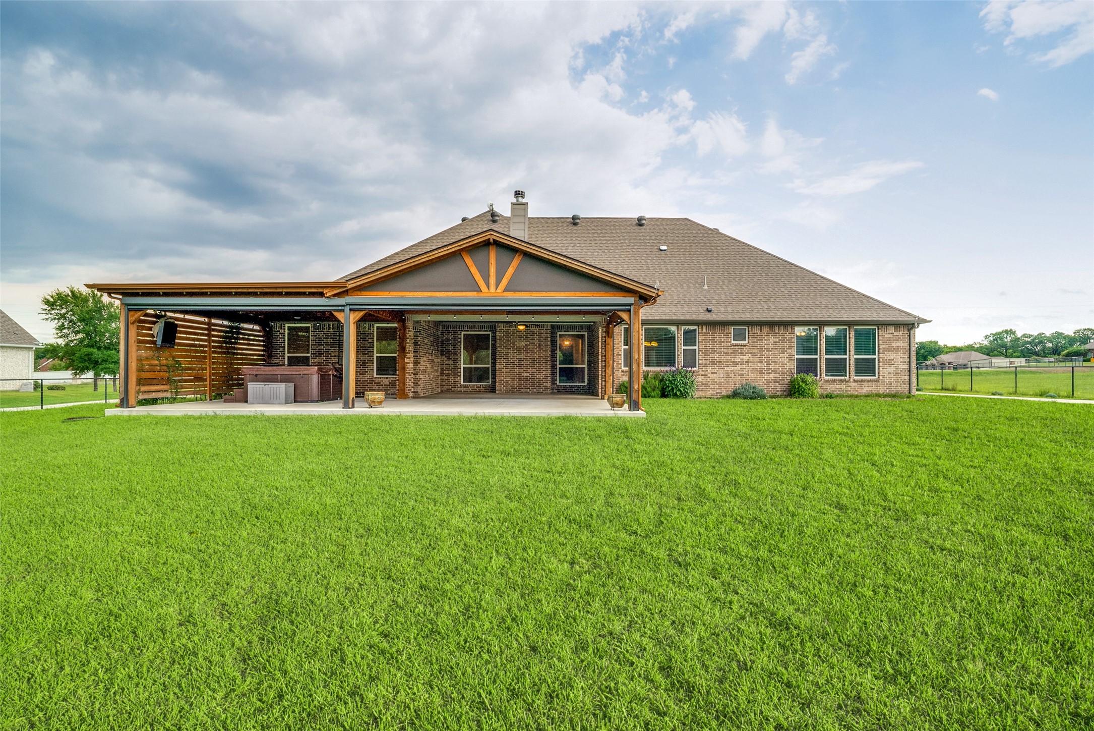1013 Finney Drive Weatherford TX 76085