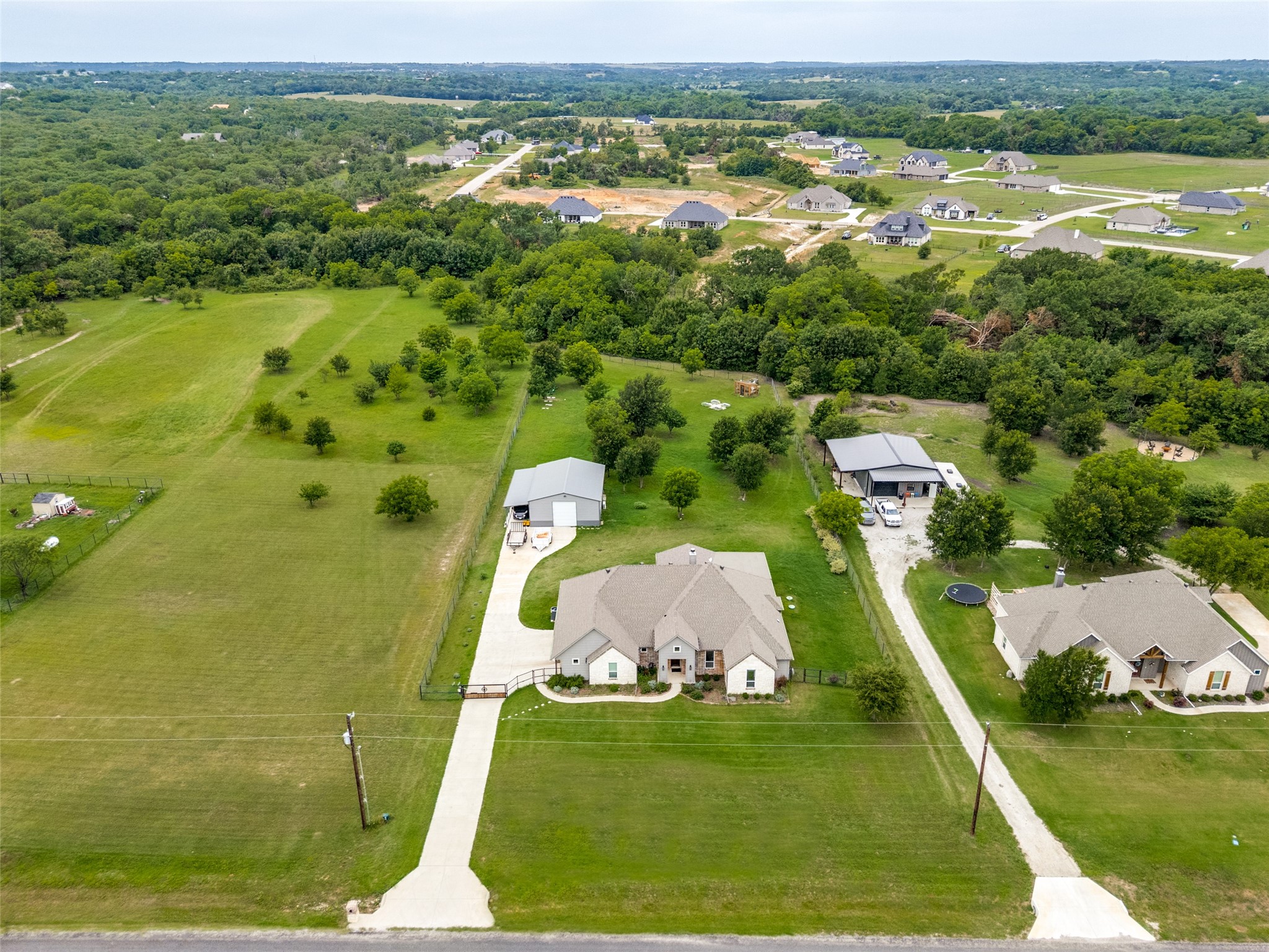 1013 Finney Drive Weatherford TX 76085