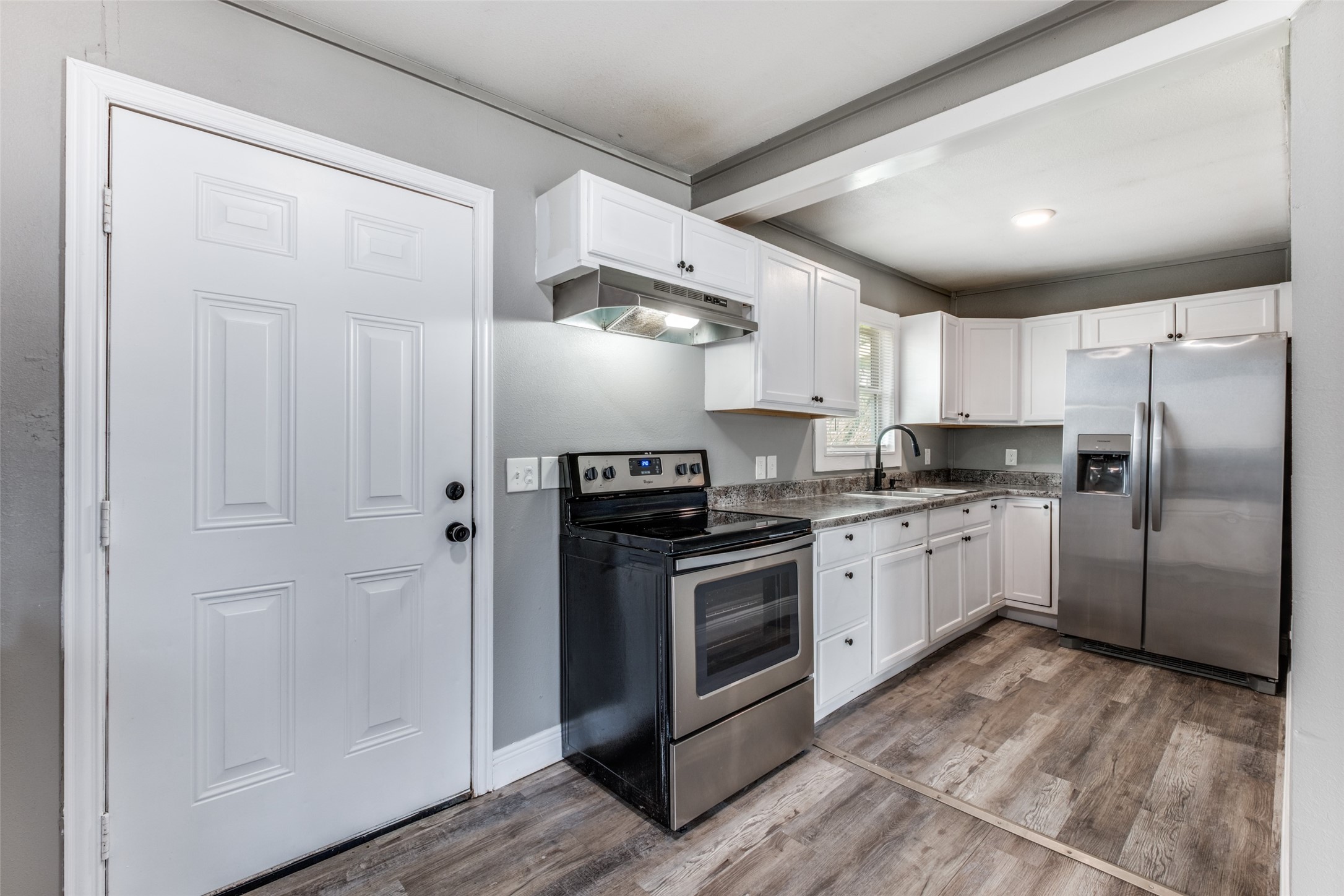 3111 Arizona Avenue Dallas TX 75216