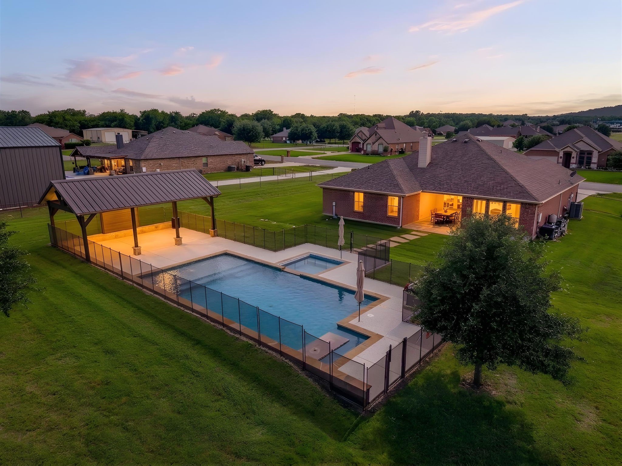 104 Thorobred Court Azle TX 76020